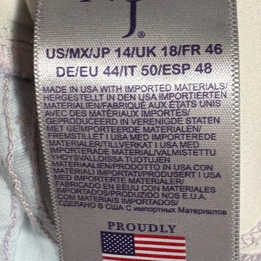 NYDJ Light Blue Jeans - Picture 6 of 7